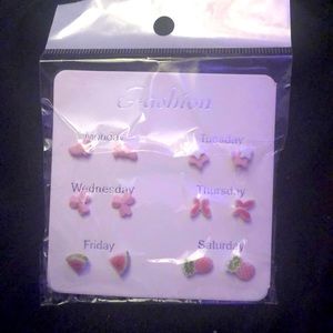 Brand new in package 6 set earrings